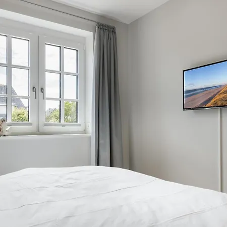 Strandgut 4 *